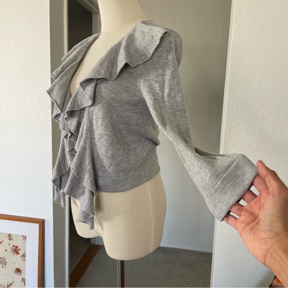 Y2K Cache Twee Office Siren Cropped Ruffle Cardigan - Picture 4 of 9